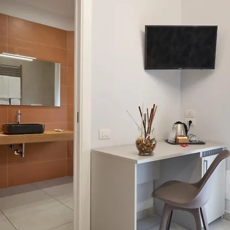 Bed & Breakfast Iside 4*